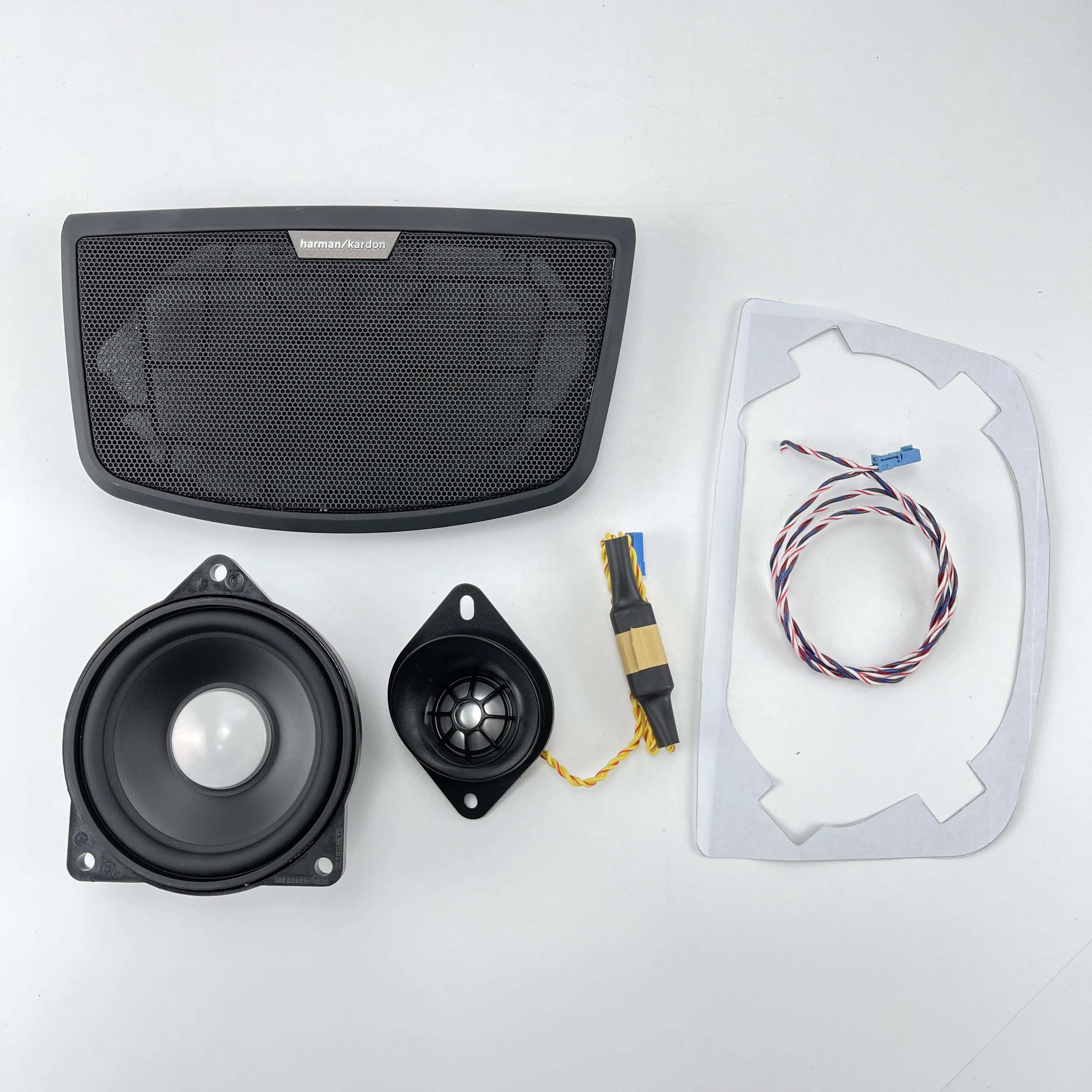 

Крышка автомобильного динамика центральной консоли для BMW 3 4 серии F30 F31 F32 F34 3GT высокочастотные динамики 4 дюйма