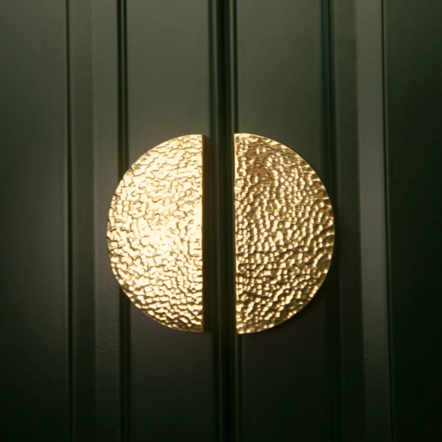 

2023New 64mm Hole Distance Furniture Handles Hammer Cut Solid Brass Half-round Handles for Cabinets and Drawers Home Accessories