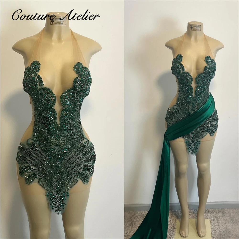 

Sparkly Emerald Green Crystals Halter Short Prom Dress Africa Detachable Train Glitter Rhinestone Bead Mini Cocktail Party Gown