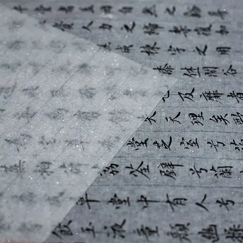 Белая полупрозрачная бумага с крыльями цикады, очень тонкая длинная рулонная слюдяная спелая бумага Сюань, практика каллиграфии, древний стиль