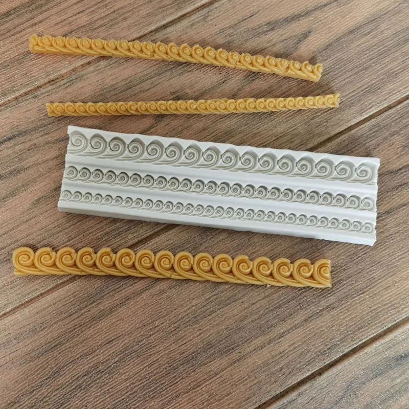 

Long Sea Wave Shape Silicone Mold Pearl Rope Lace Chocolate Sugarcraft Mold DIY Pastry Fondant Cake Decorating Baking Tools