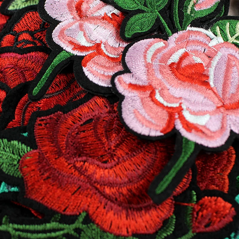 Вышитые патчи с логотипом на одежду |