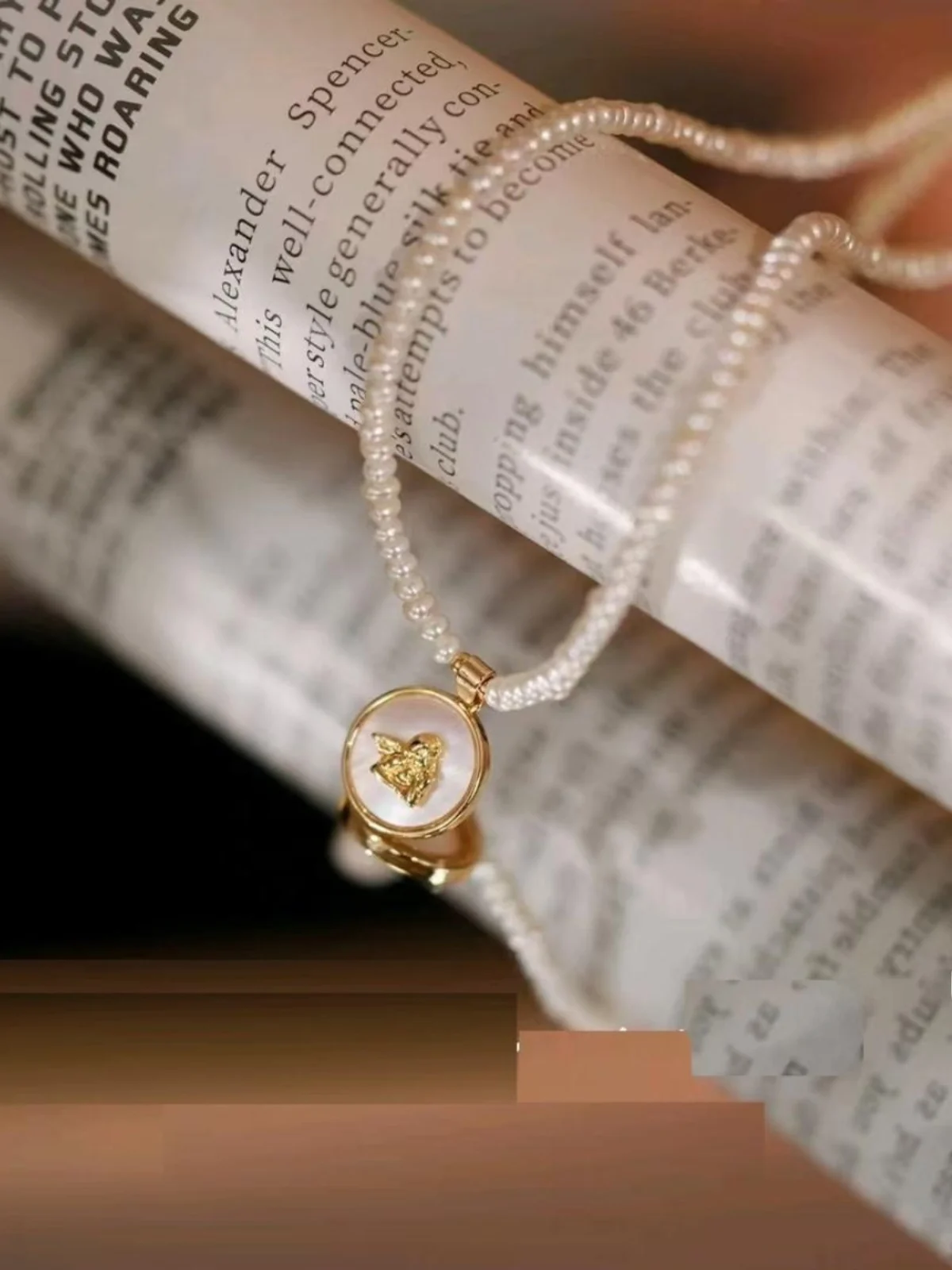 Ожерелье из натурального жемчуга элегантное легкое роскошное в стиле ретро