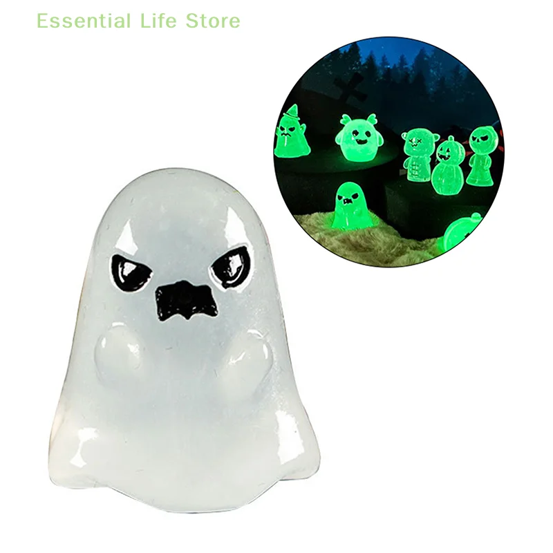 

1PC Mini Luminous Halloween Micro Ornaments Fluorescence Animal Succulent Plants Potted Decoration Micro Landscape Accessories