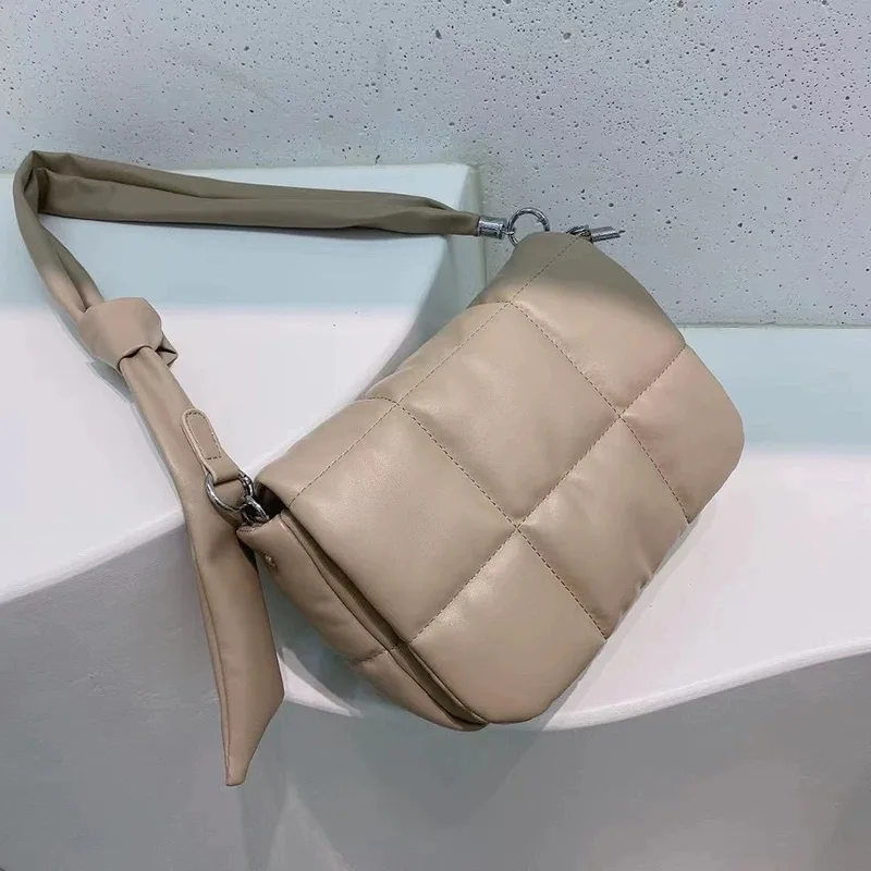 

Fashion Down Quilted Crossbody Bags for Women 2023 Soft Padded Shoulder Bag Designer Square Tote Handbags and Purses Flap Clutch