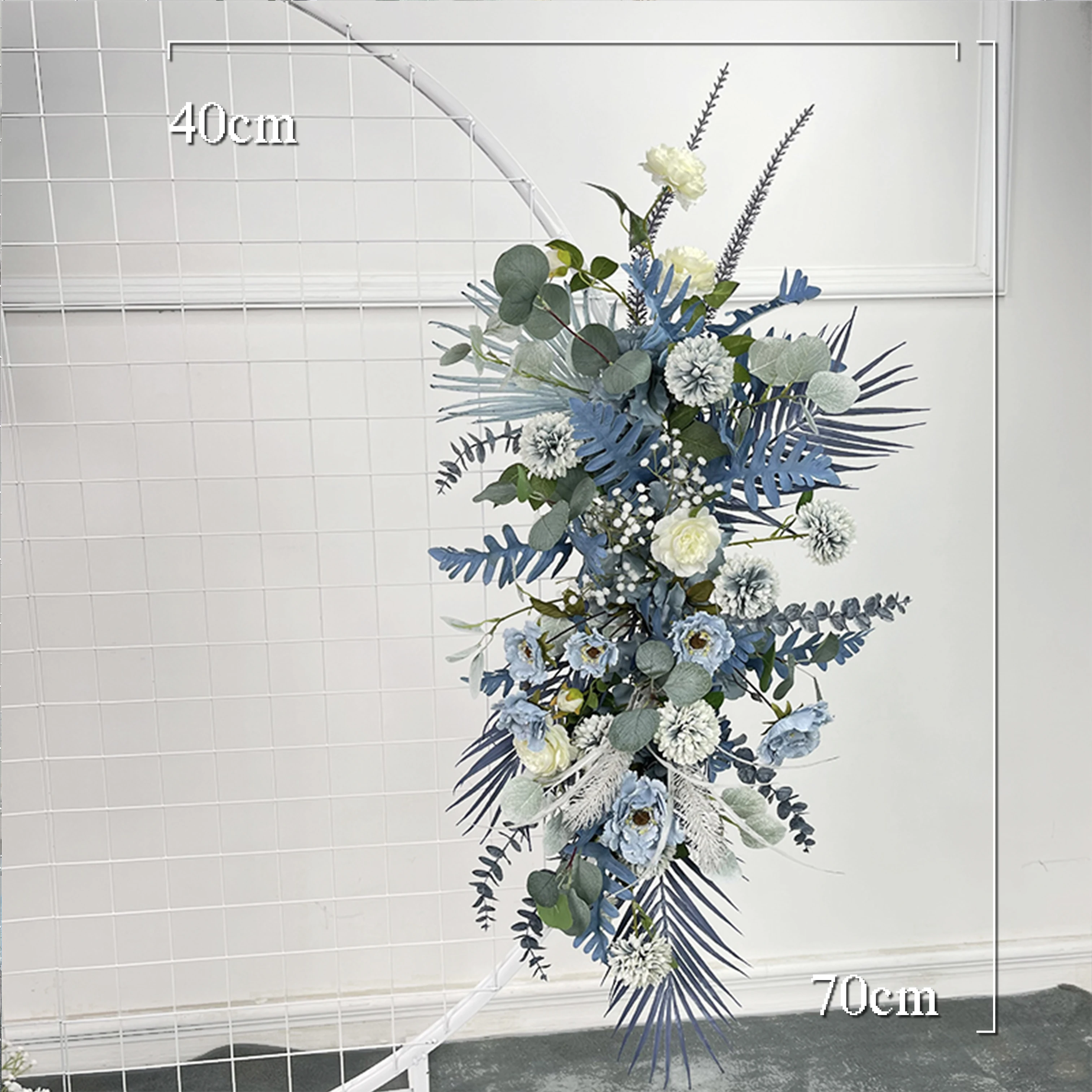 

Искусственный полумесяц для свадьбы Lucky flower