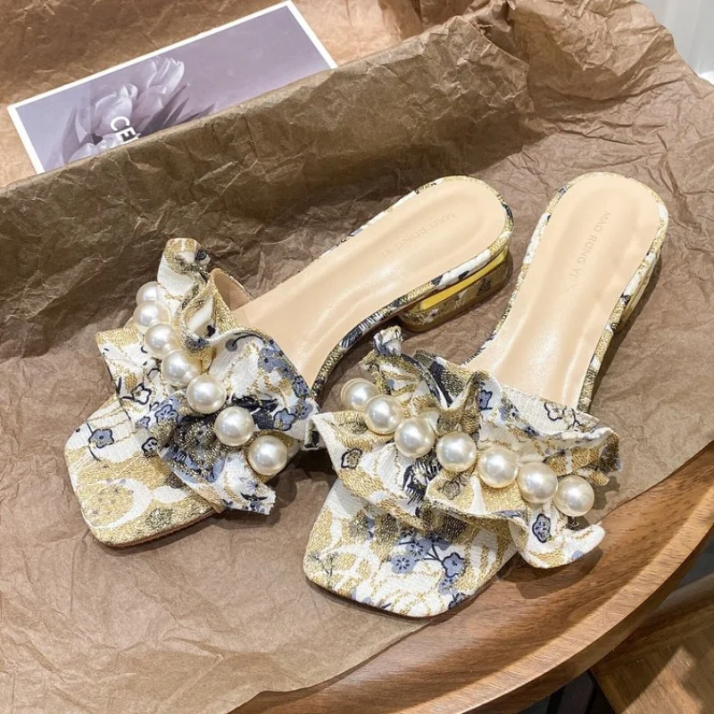 

2023 New Chunky Heel Fashion Flat Ladies Rhinestone Slippers Womens Shoes Comfort Summer Peep Toe Shoes