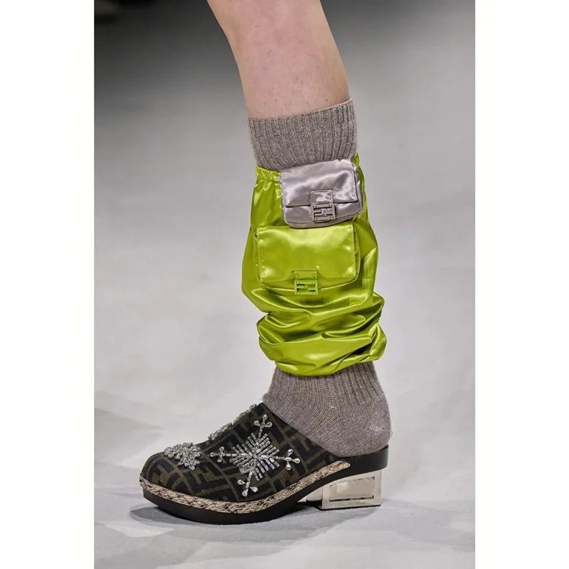 Осенние модные женские тапочки цветной контраст/мех норки/Сращивание/полый