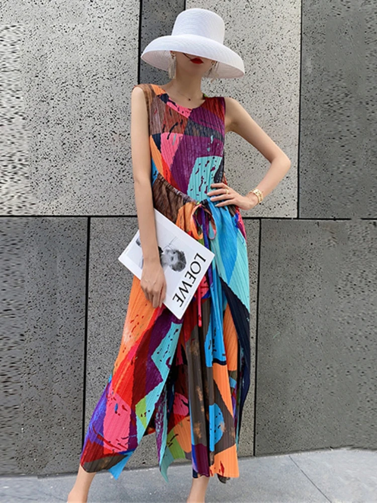 Женское платье 2022 с круглым вырезом без рукавов и высокой талией до колен модный