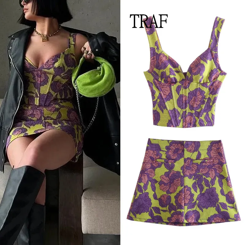 

TRAF Women 2 Set 2022 Summer Fashion Print Ruched Short Top And High Waist Short Skirt Chic Women's Clothing Vacation Tops Set