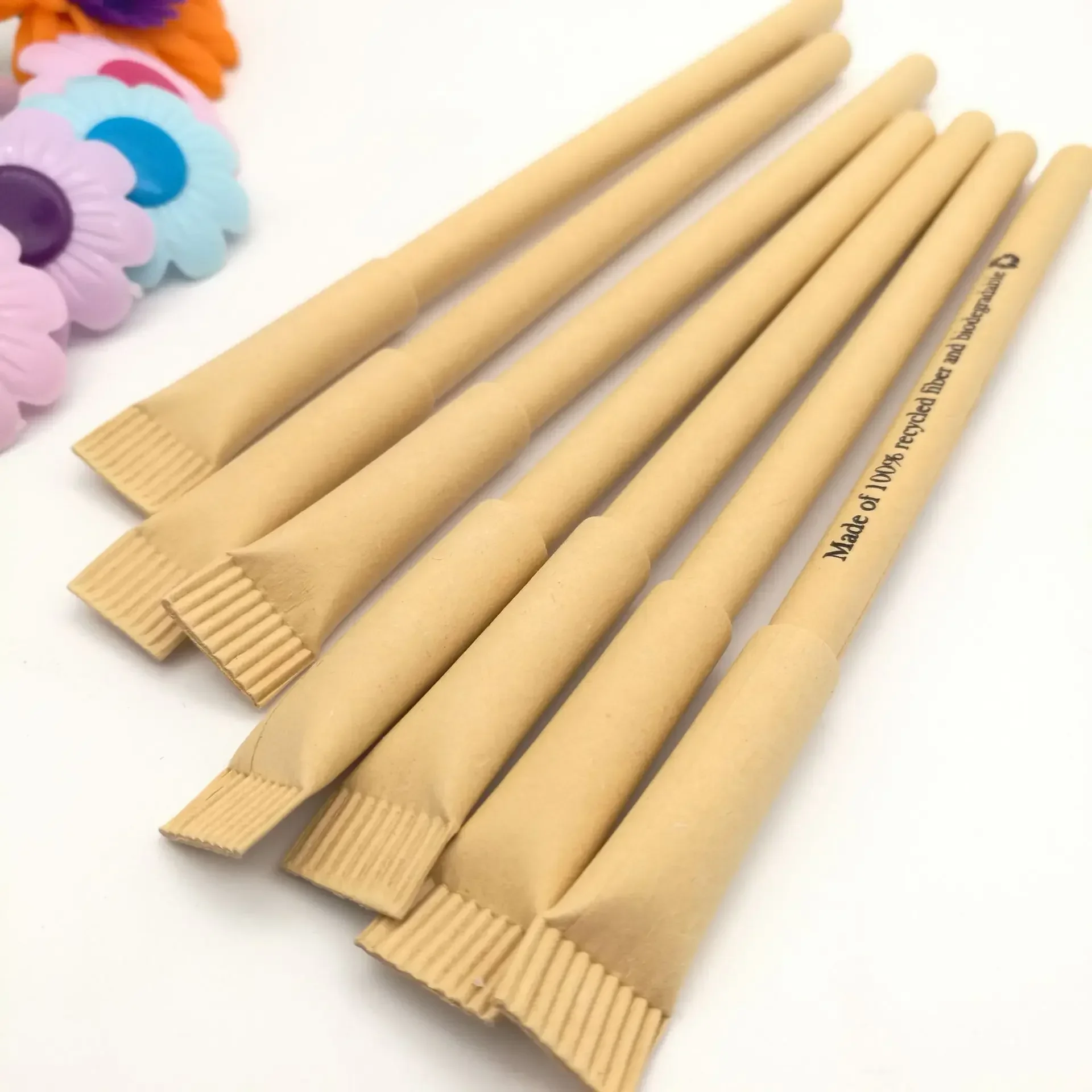 

Лот 50 шт. шариковых ручек из бумаги крафт