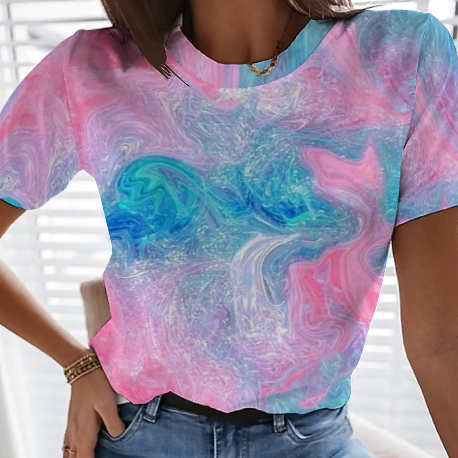 

2022 New Summer 3D digital speckle graffiti print T-shirt women's cartoon T-shirt fashion breathable T-shirt