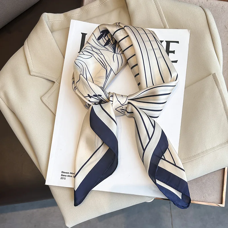 Рисунок 5 - Женский шарф в полоску