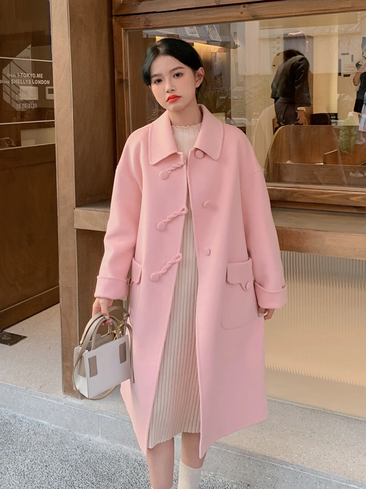 Розовая корейская серия нежная шерстяная куртка женская средней длины зима 2024