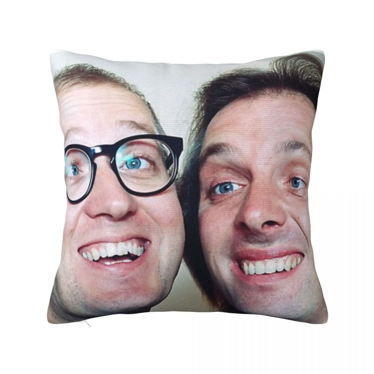 Наволочка Ade Edmondson и Rik Mayall A