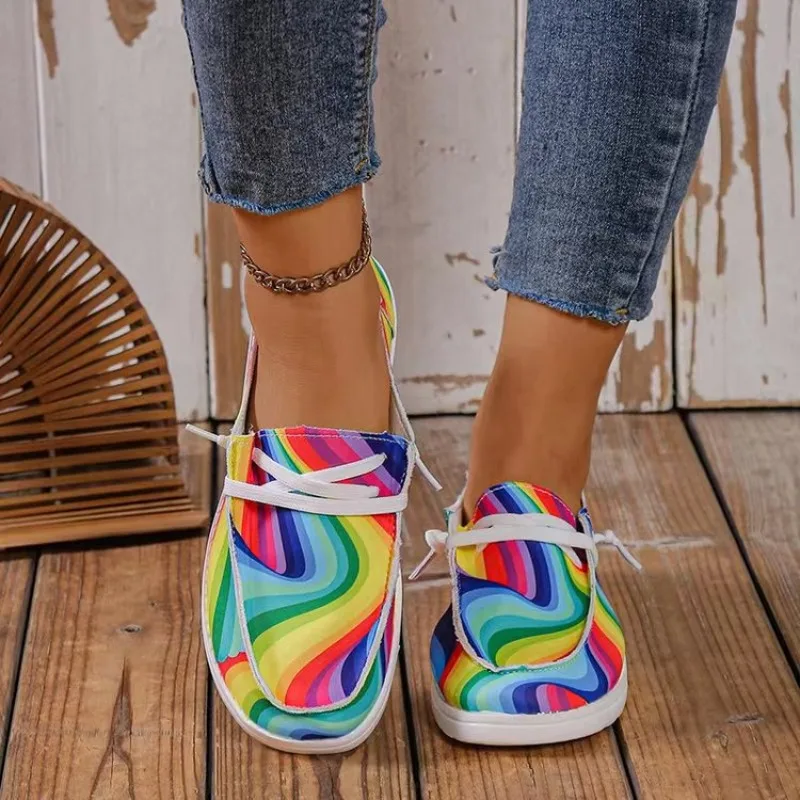 

2024 Ethnic Pumpkin Rainbow Canvas Shoes Women Autumn Halloween Casual Flat Shoes Round Toe Color Flower Print Lace-up Sneakers