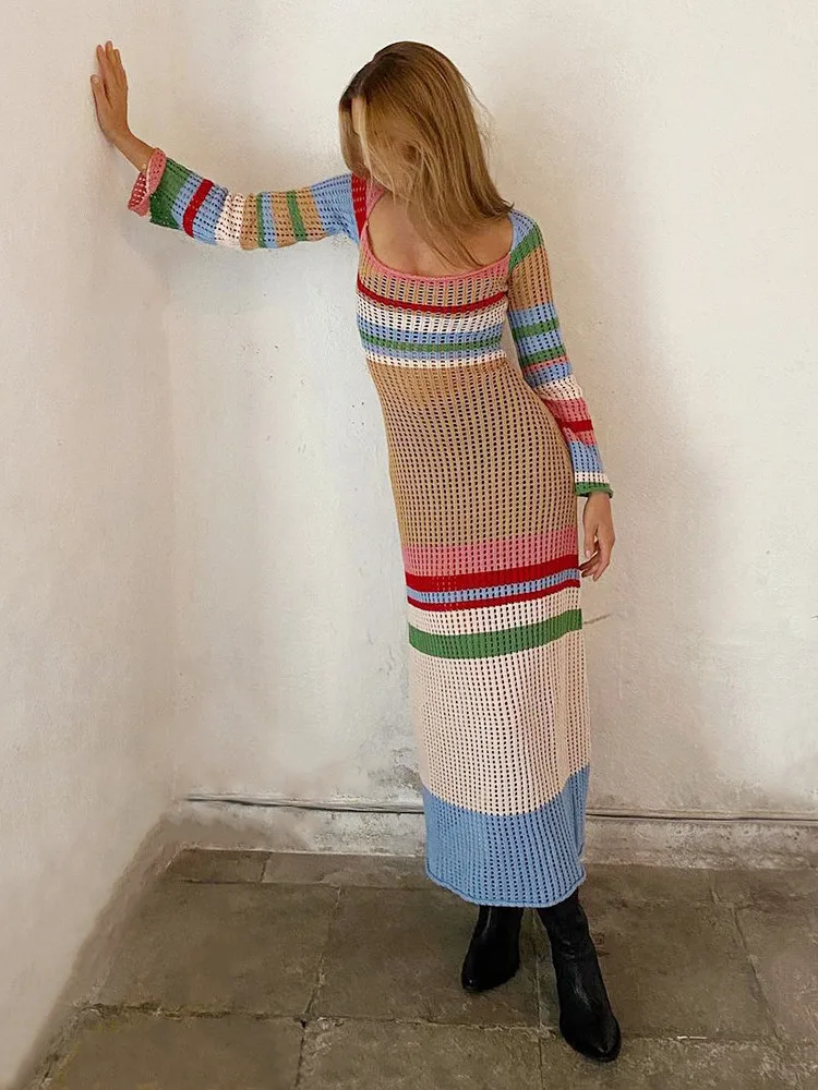 Платье с длинными рукавами из прозрачной вязки с цветными полосками для лета и осени для женщин с квадратным вырезом и сексуальным бохо-стилем Y2K.