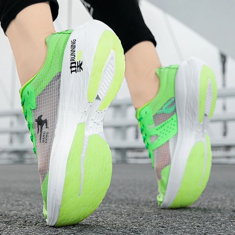 Men sneakers Lightweight Cushioning Outdoor Road Running Shoes Marathon Trail Sport Shoes Elastic Women Walking Tenis Masculino