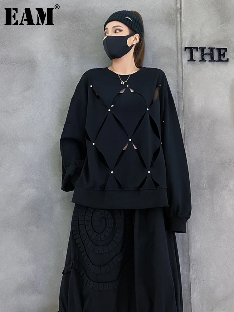 

[EAM] Loose Fit Black Hollow Out Sweatshirt New Round Neck Long Sleeve Women Big Size Fashion Tide Spring Autumn 2022 1DE7214