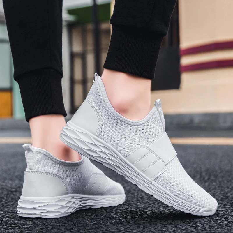 

White Sneakers Man Sports Shoes Fashion Casual Summer White Big 45 Men Running Shoes Sneakers Lightweight Shoes Men Mesh 2022