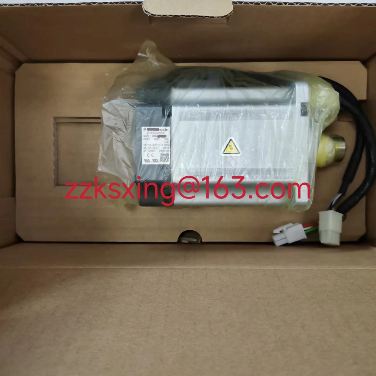 

Новый оригинальный Серводвигатель MHMD022S1C