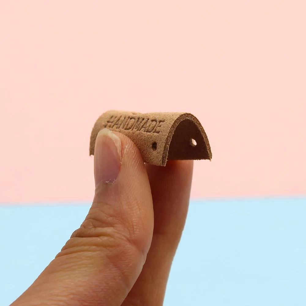 Квадратные кожаные этикетки в виде кота 20 шт. ярлыки ручной работы для шляп