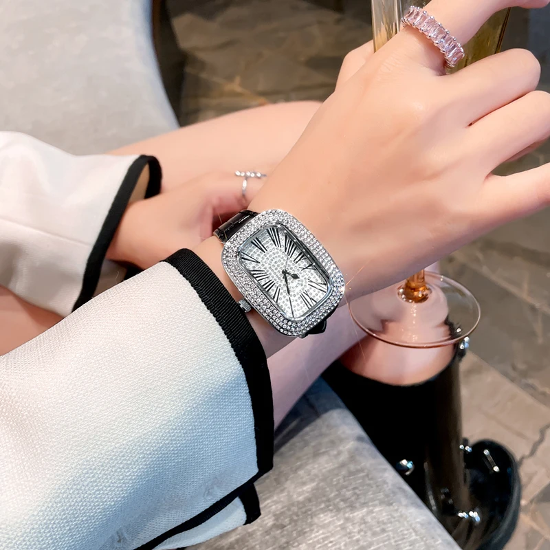 Luxury Diamond Crystal Women Watches Colorful Leather Quartz Wrist Watch Ladies Gift Clock Oval Shaped Fashion Wristwatch enlarge