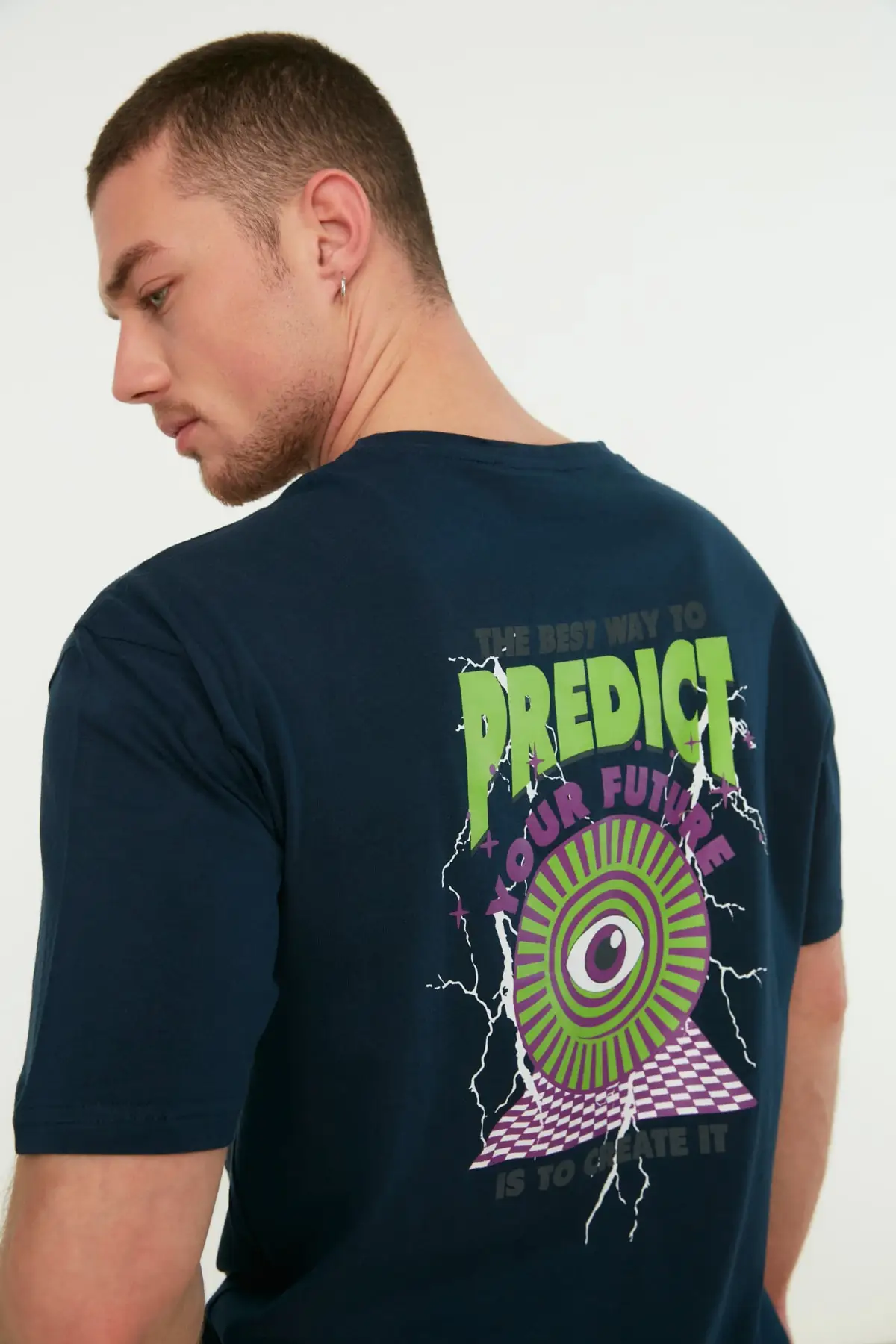 

Men's Relaxed Fit 100 Cotton Cycling Neck Short-Sleeve Printed T-Shirt TMNSS22TS0216