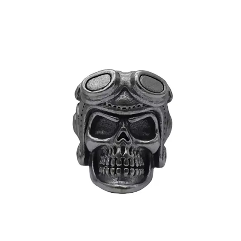 

Латунная подвеска с черепом