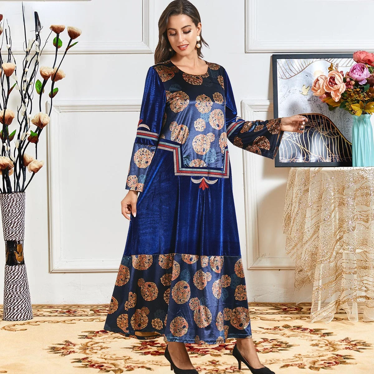 

Ramadan Velvet Long Dress Eid Abaya Kaftan Muslim Hijab Turkey Dresses for Women Islam Clothes Dubai Jilbab Robe Femme Musulmane