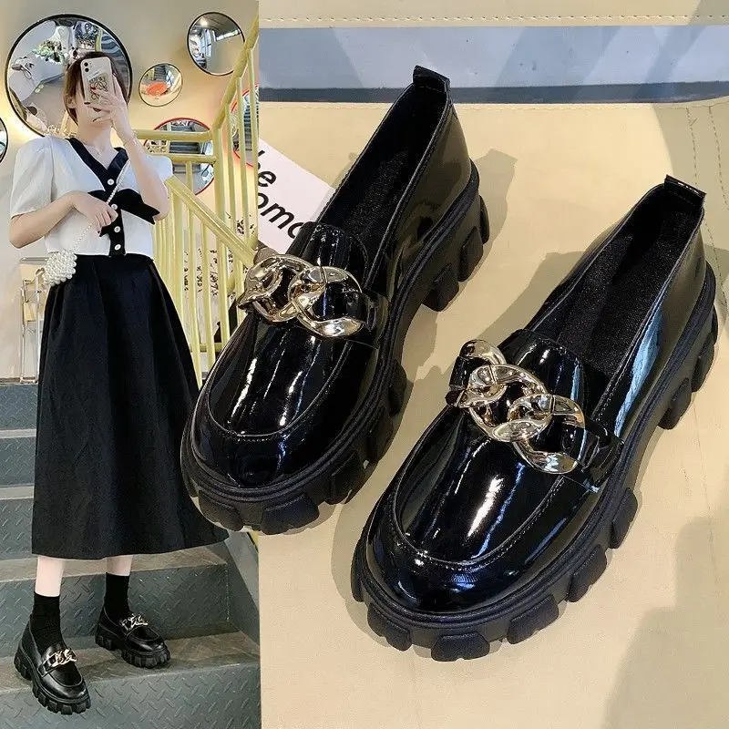 

WHNB 2022 NEW Female Shoes Women Fashion Mary Janes Round Toe Metal Loafers Oxfords Shoes Casual Ladies Heels Shoes For Women