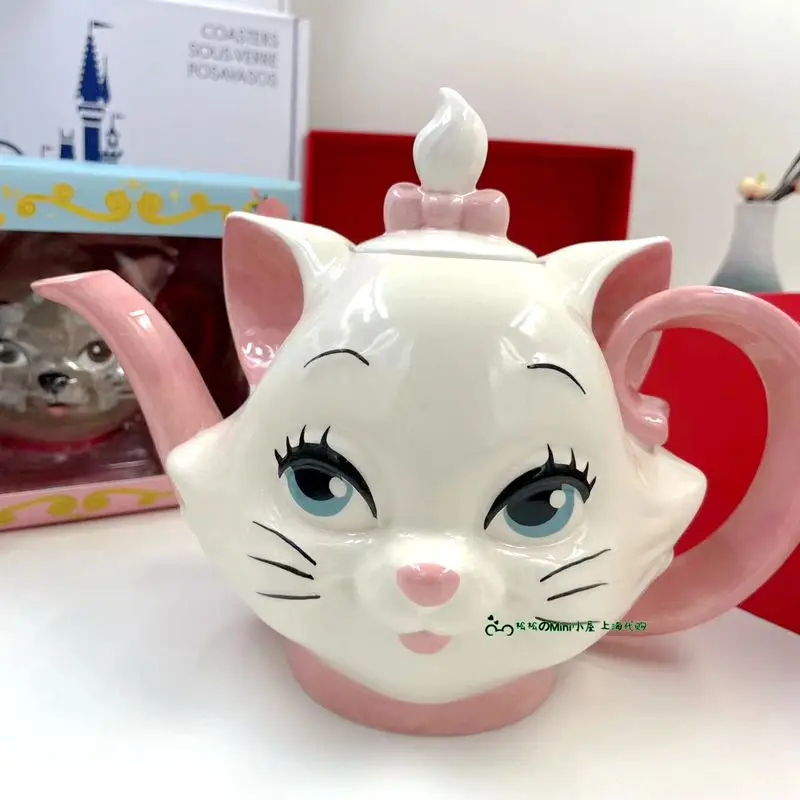 Disney cute Cartoon white Marie Cat Straight drink cup Minnie Goofy Ceramic Cups Milk Handle Coffee Mug