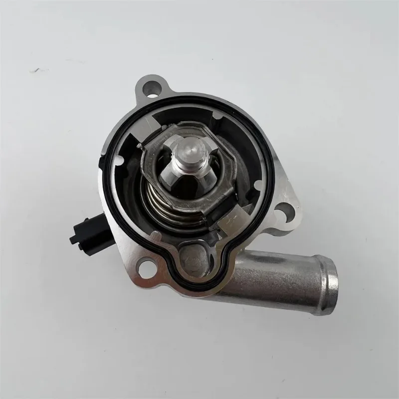 Корпус термостата охлаждающей жидкости для Chev-rolet Son-ic Cru-ze Tr-ax Bu-ick Enc-ore L4 2011-2020 гг.