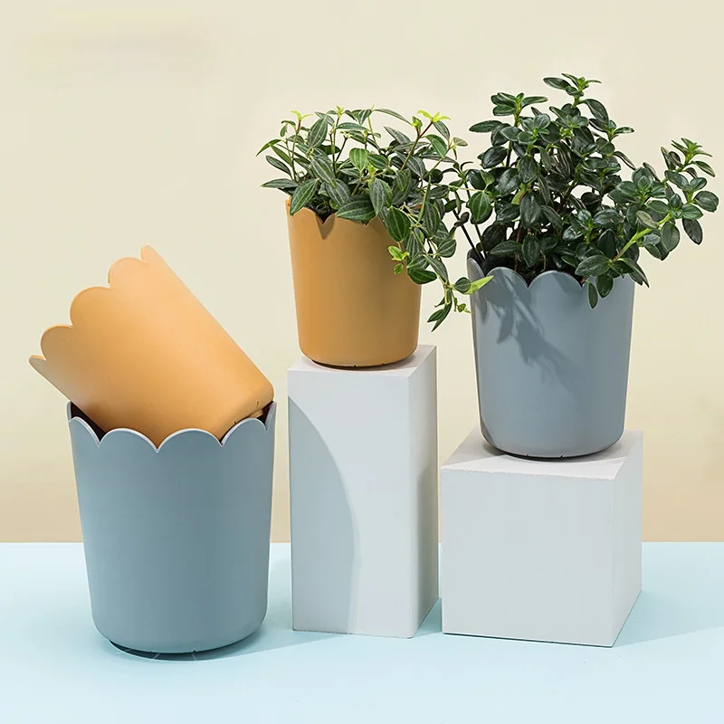 

Nordic Style Rose Gold Flowerpots Plastic Gallon Pot Household Resin Planting Balcony Pots Balcony Green Basket Flowerpots