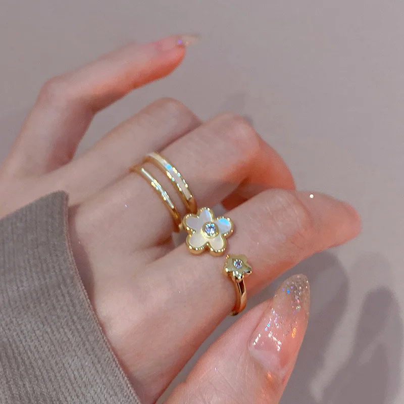 

Diamond-studded flower open ring 2022 fashion temperament design index finger ring personality high-end all-match bracelet