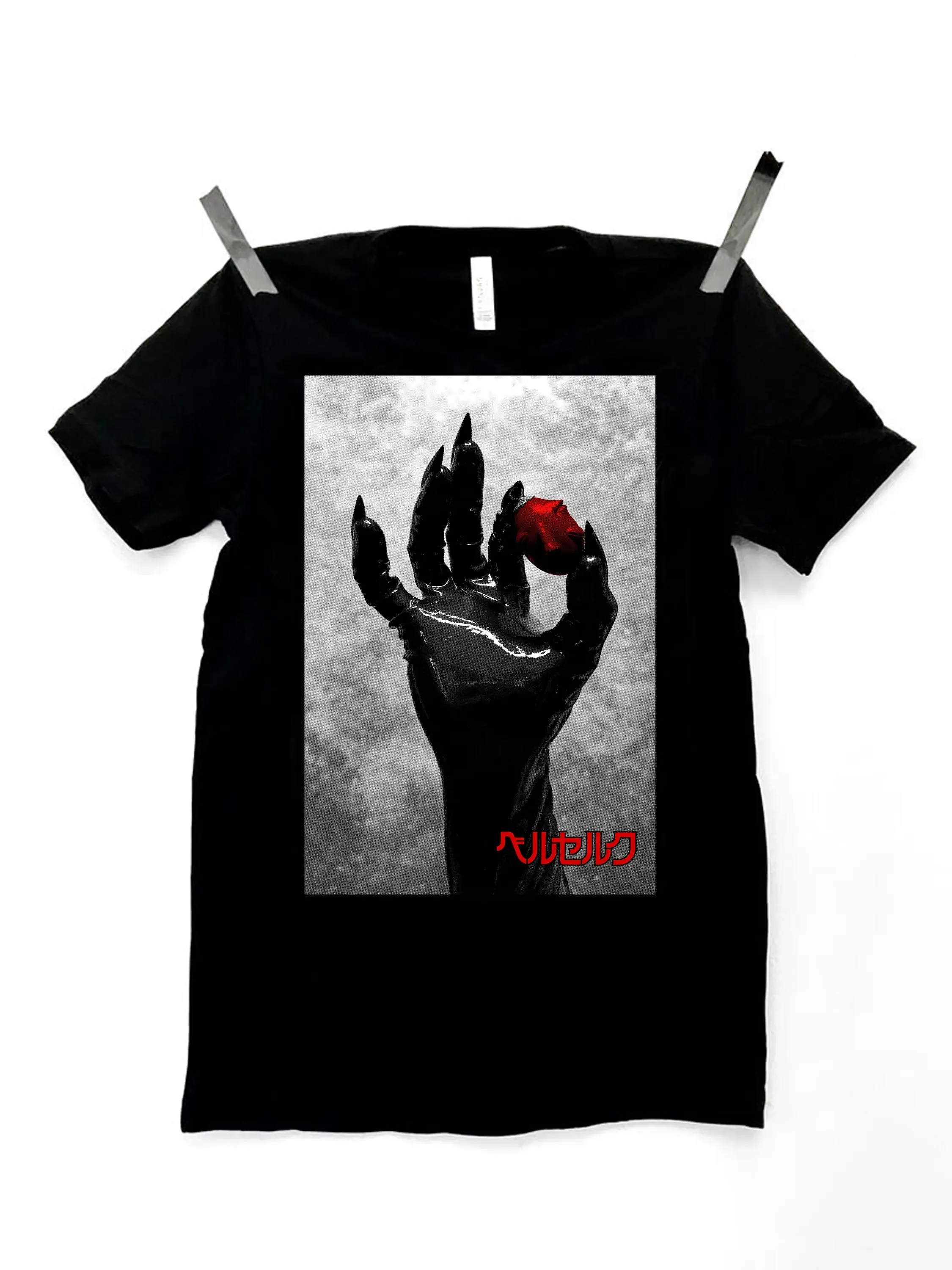 Странное яйцо демон рука привидение Кира в Ракушке Аниме Манга