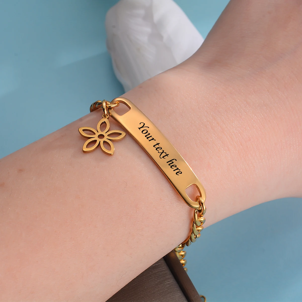 Индивидуальный индивидуальный браслет с именем и идентификатором