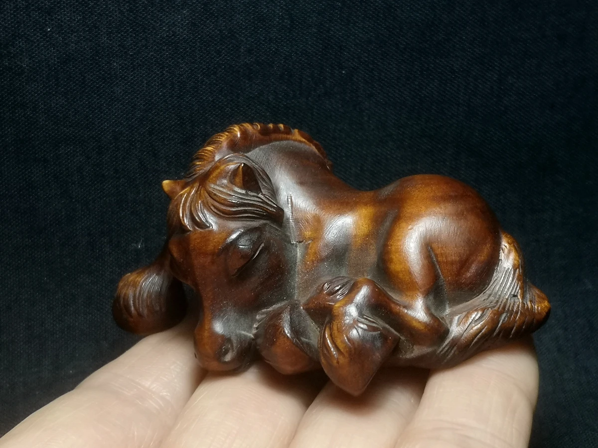 

YIZHU CULTUER ART Chinese boxwood hand carved lovely horse figurine statue desk decoration collectable Gift