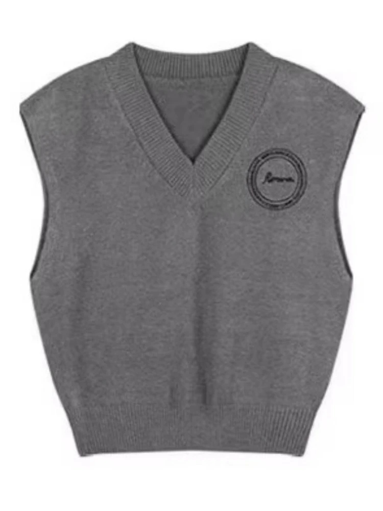 Женский свитер с V-образным вырезом без рукавов