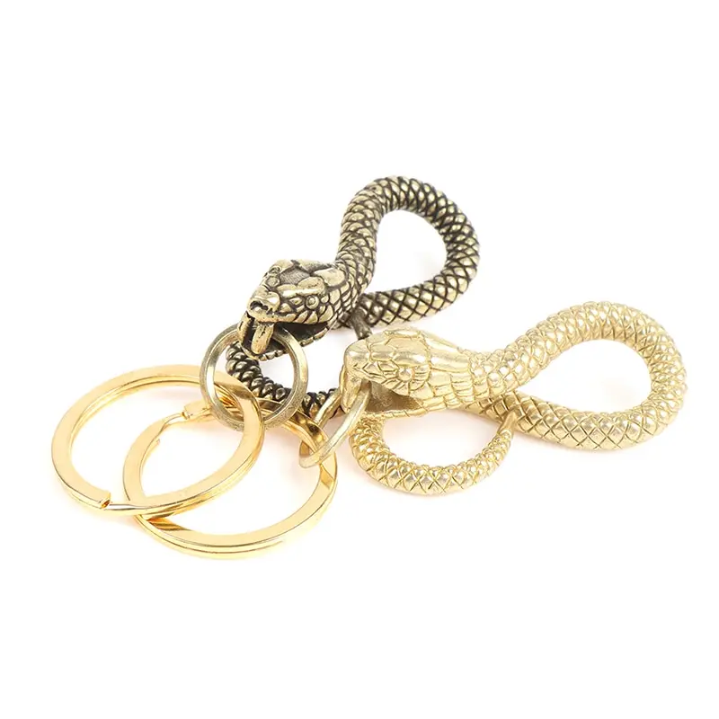 

Handmade Snake Keychains Pendants Vintage Brass Animal Python Waist Buckle Punk Men Women Car Key Chain Rings