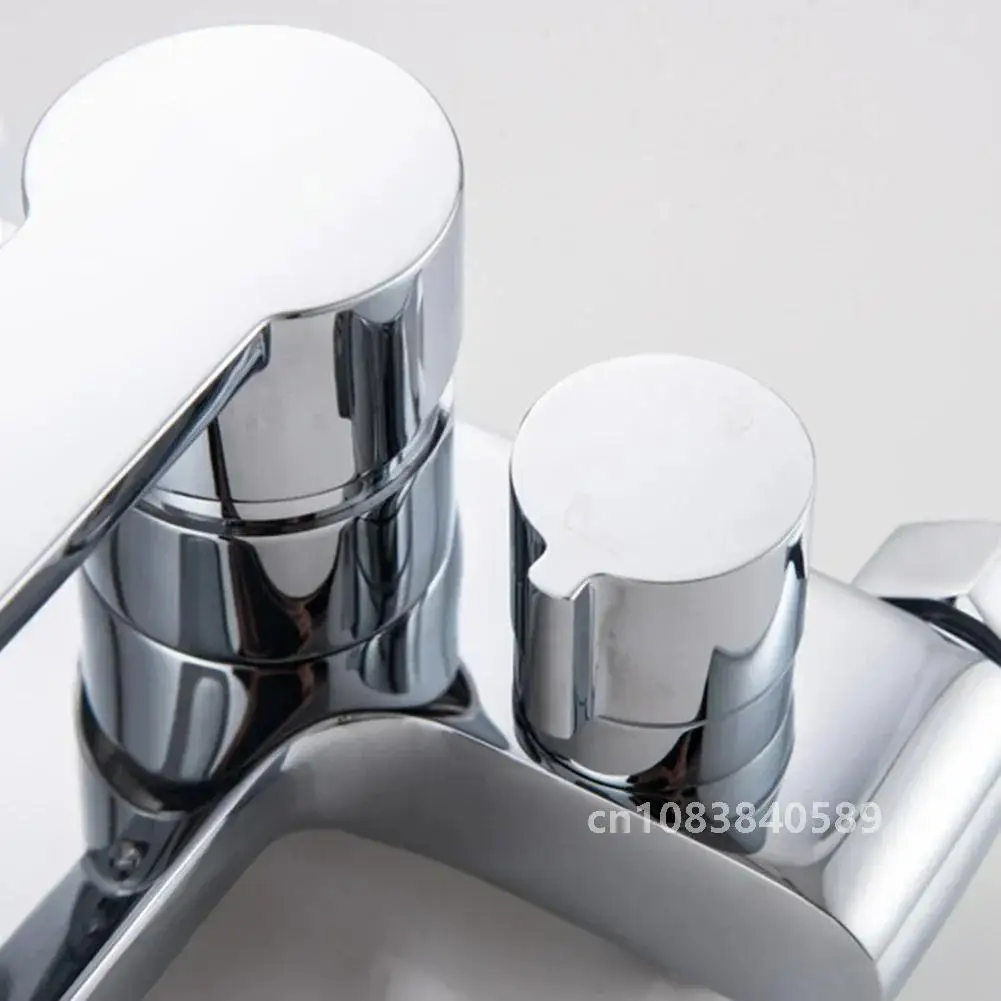 Тройной смеситель для душа ванной комнаты ванны с горячей и холодной водой