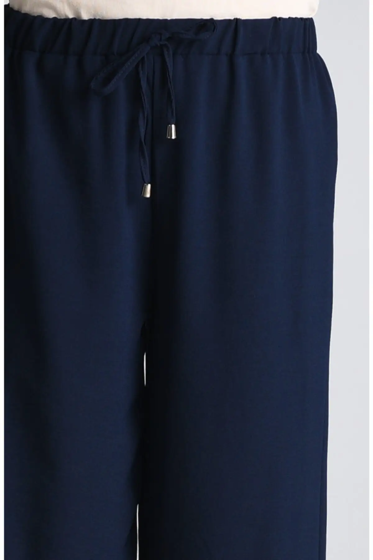 

Airob Bel Wheel Pants Women's Islamic Clothing Pants