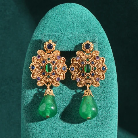 Серьги-капельки LOVE GREEN LIVE GREEN изумрудно-зелёные с агатом