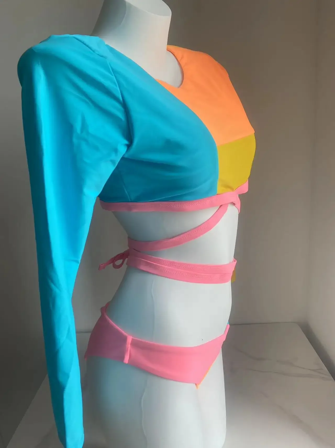 2024 Купальник с цветными блоками женский купальник в стиле пэчворк длинными