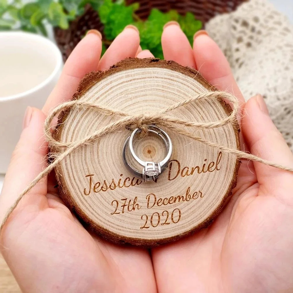 

Engraved wooden originality on the ring box proposal ceremony ring box wedding forest solid wood ring pillow exchange jewelry tr