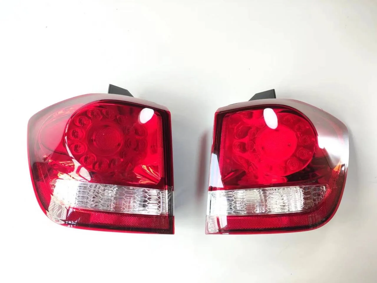 Задняя фотовспышка 05033307AC 5033307AC для Dodge Coolway 2011-2015 прозрачная левая и правая