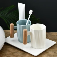 1pc plastic washing mouth cups with wooden handle home hotel water cup toothbrush holder bathroom accessories mouthwash cups