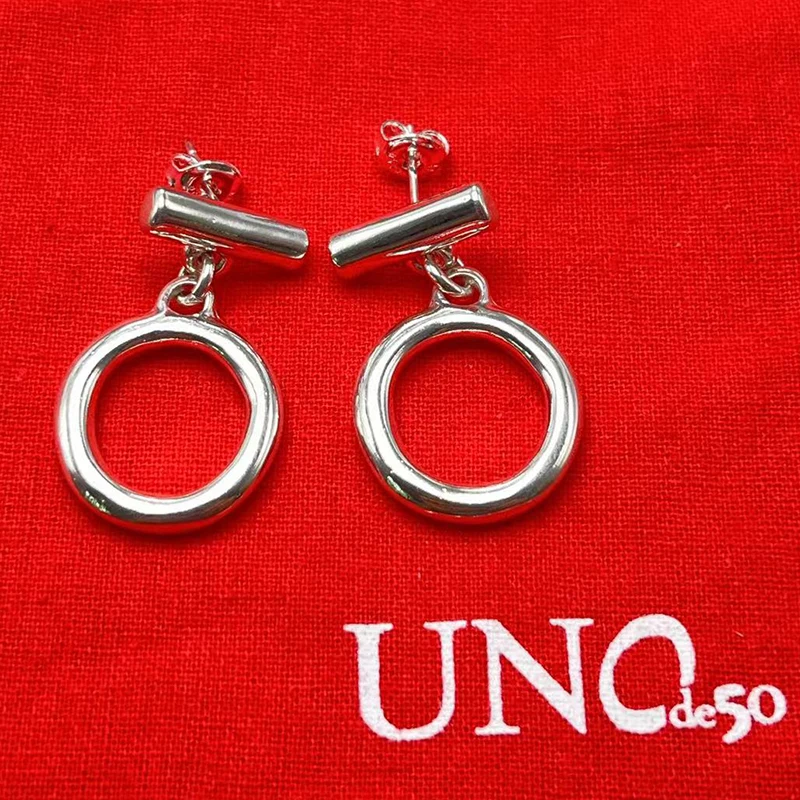 

2023 UNOde50 earring Venda Quente Espanha Alta Qualidade Exquisite Mulheres Brincos Romântico Jóias Gift Bag