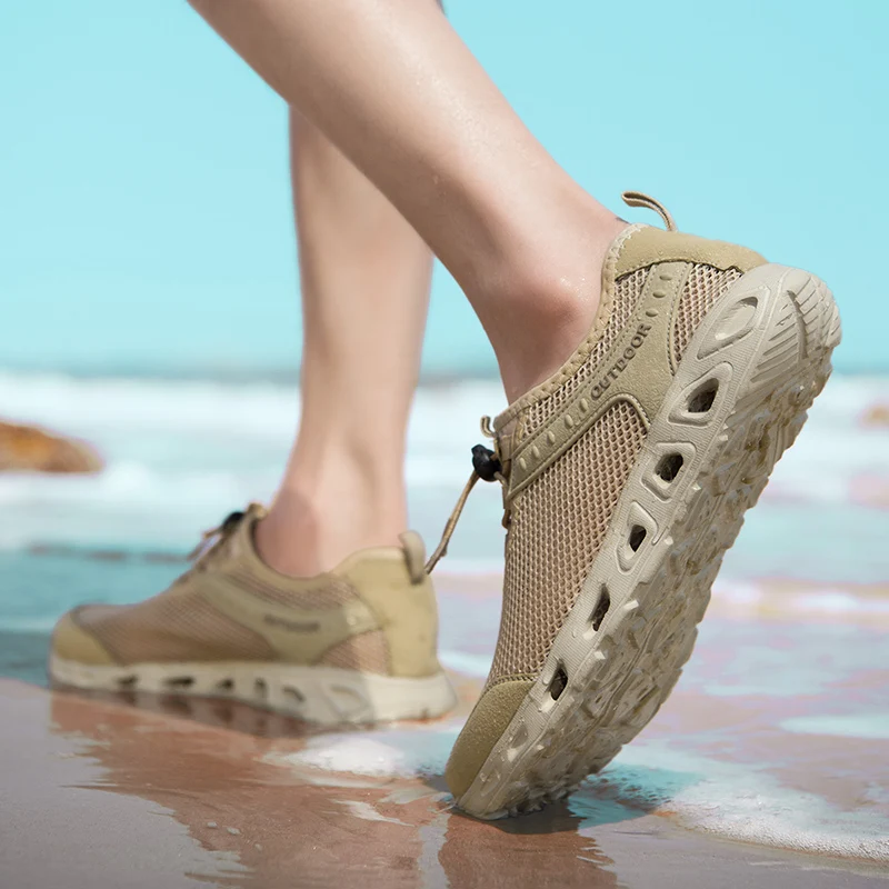 Summer Men Water Shoes Flat Mesh Wading Shoes Outdoor Breathable Barefoot Sneakers Plus Size 39~47