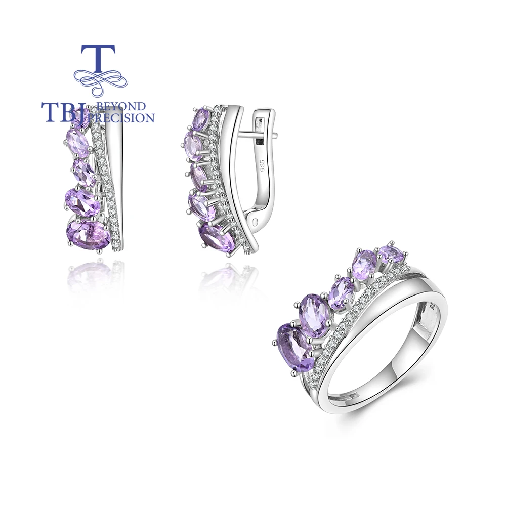 Комплект из кольца и сережек с натуральным аметистом